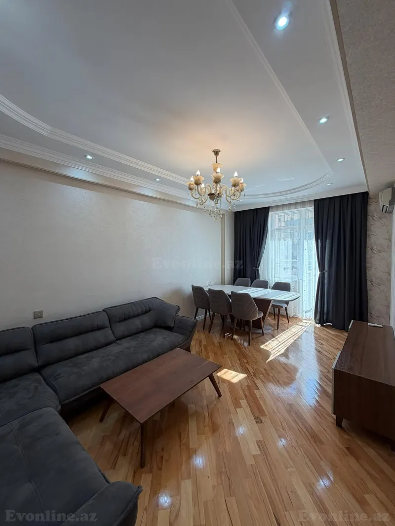 3 otaqlı Mənzil 88 m² Xalqlar Dostluğu m. Satılır