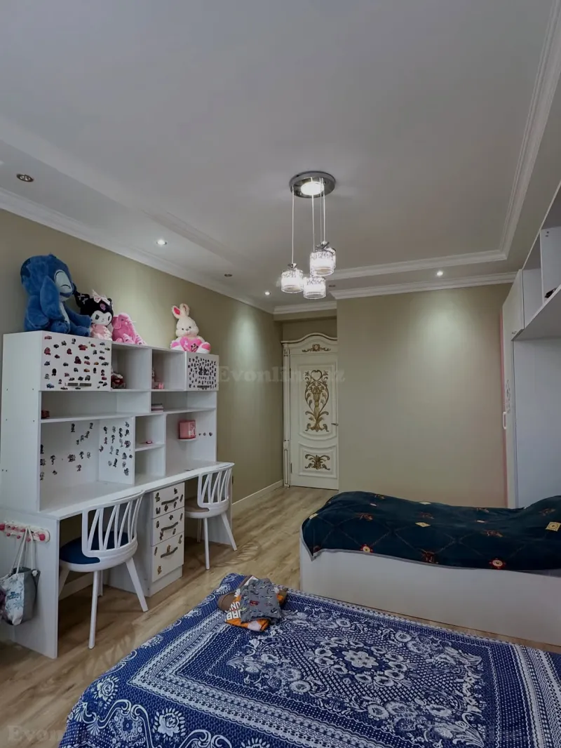 Satılır 4 otaqlı Mənzil Yeni tikili 280 m² Əhmədli m. - şəkil 9
