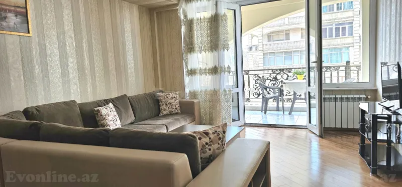 Kirayə verilir 3 otaqlı Mənzil Köhnə tikili 92 m² 28 May m. - şəkil 6