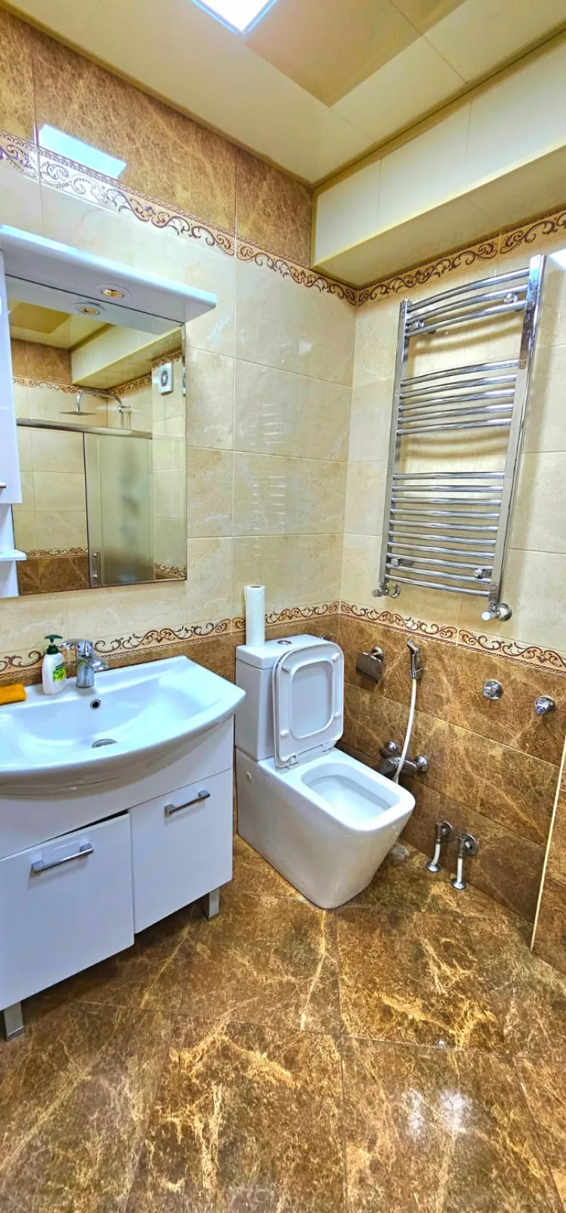 Kirayə verilir 3 otaqlı Mənzil Köhnə tikili 92 m² 28 May m. - şəkil 15