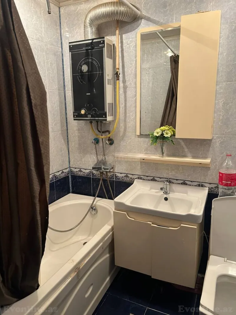 Kirayə verilir 2 otaqlı Mənzil Köhnə tikili 30 m² İnşaatçılar m. - şəkil 8