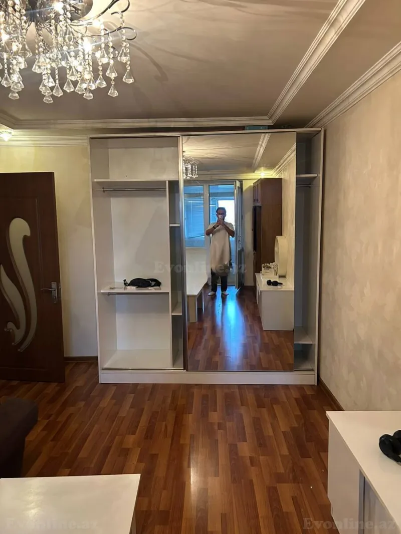 Kirayə verilir 2 otaqlı Mənzil Köhnə tikili 30 m² İnşaatçılar m. - şəkil 16