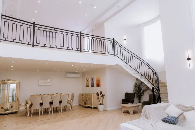 Satılır 10 otaqlı Həyət evi 655 m² Binəqədi r. - şəkil 5