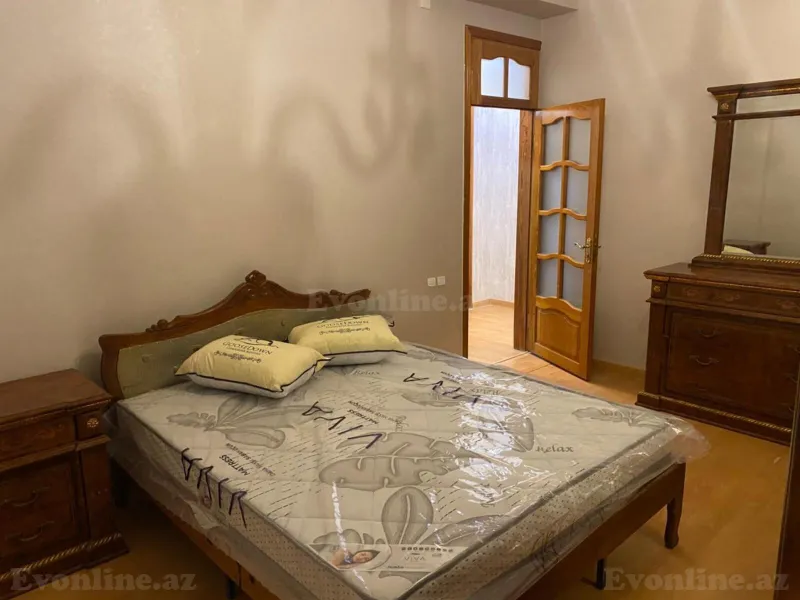 Kirayə verilir 3 otaqlı Mənzil Yeni tikili 130 m² Nəsimi m. - şəkil 2