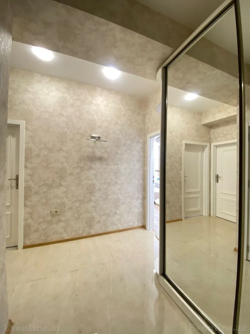 Kirayə verilir 3 otaqlı Mənzil Yeni tikili 110 m² Səbail r. - şəkil 9