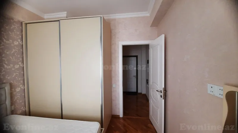 Kirayə verilir 2 otaqlı Mənzil Yeni tikili 55 m² İnşaatçılar m. - şəkil 11