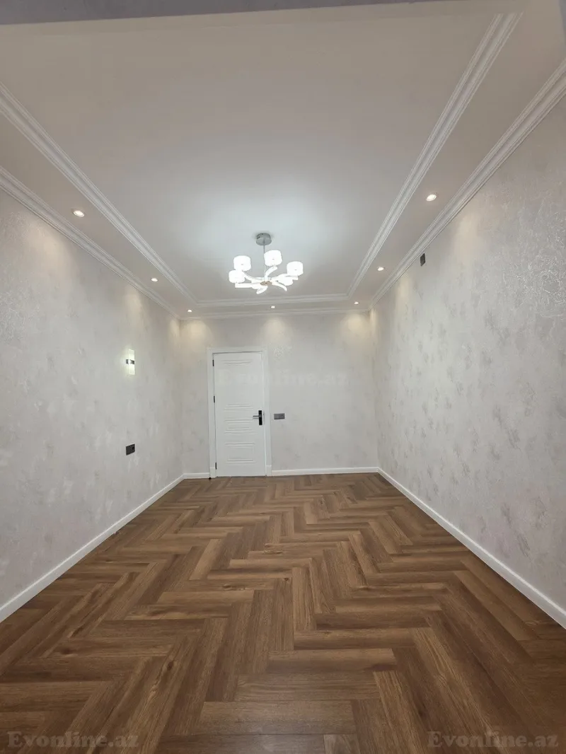 Satılır 2 otaqlı Mənzil Köhnə tikili 65 m² İnşaatçılar m. - şəkil 3