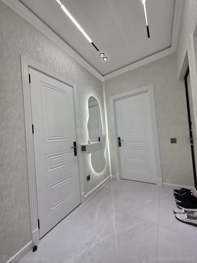 Satılır 2 otaqlı Mənzil Köhnə tikili 65 m² İnşaatçılar m. - şəkil 10
