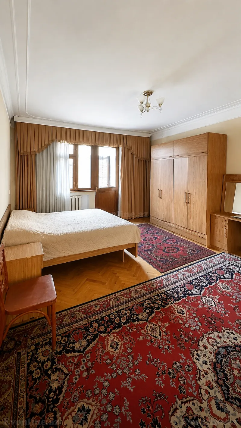 3 otaqlı Mənzil 135 m² Q.Qarayev pr. Satılır