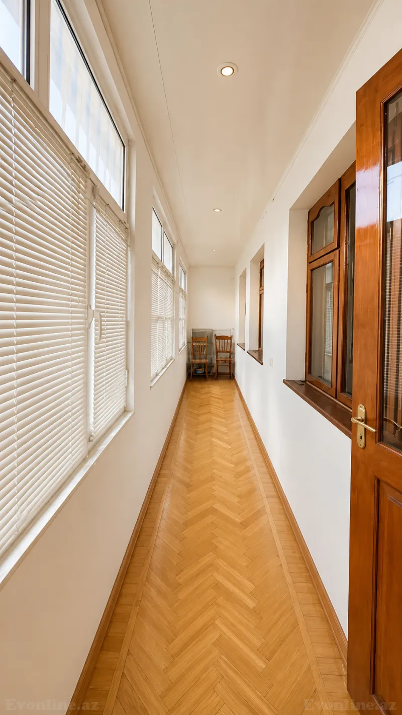Satılır 3 otaqlı Mənzil Köhnə tikili 135 m² Q.Qarayev pr. - şəkil 3
