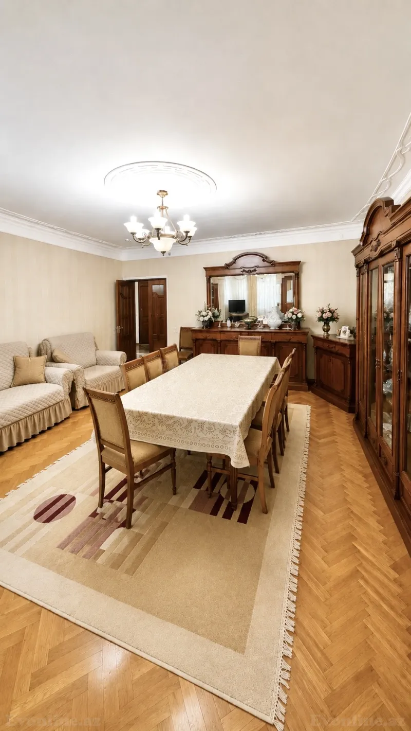 Satılır 3 otaqlı Mənzil Köhnə tikili 135 m² Q.Qarayev pr. - şəkil 7
