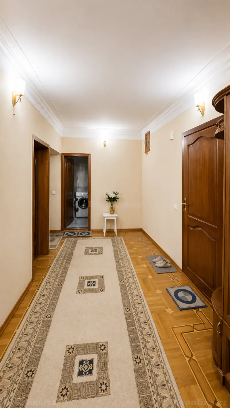 Satılır 3 otaqlı Mənzil Köhnə tikili 135 m² Q.Qarayev pr. - şəkil 10