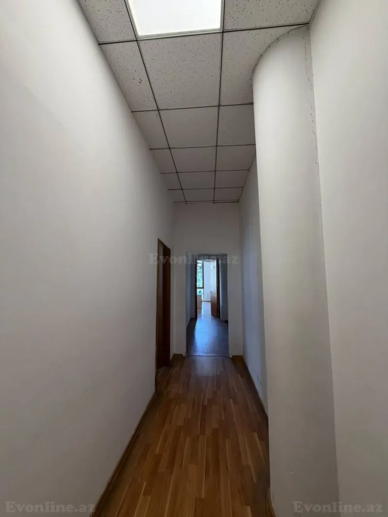 Kirayə verilir Ofis 160 m² 28 May m. - şəkil 6