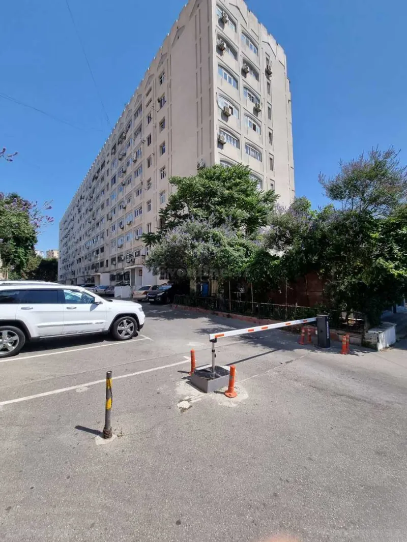 Kirayə verilir 2 otaqlı Mənzil Köhnə tikili 60 m² Memar Əcəmi m. - şəkil 9