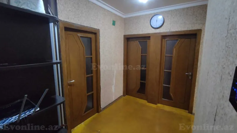 Satılır 3 otaqlı Mənzil Köhnə tikili 80 m² Həzi Aslanov m. - şəkil 3