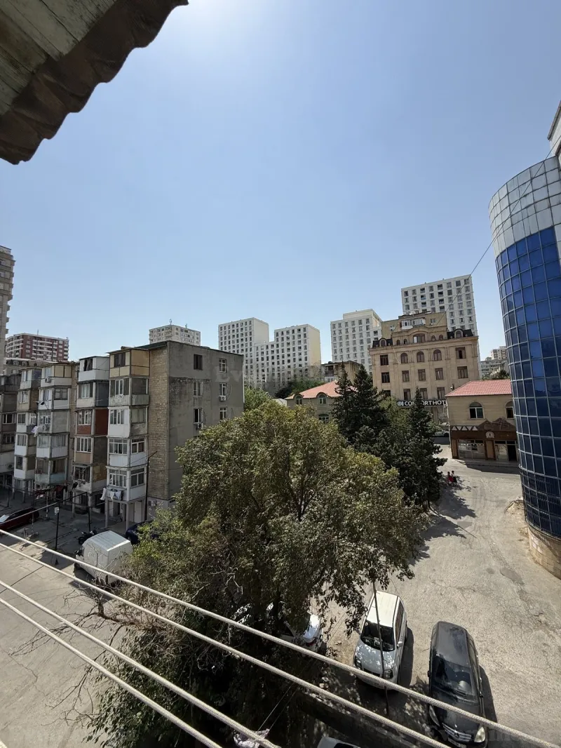 Satılır 3 otaqlı Mənzil Köhnə tikili 75 m² Elmlər Akademiyası m. - şəkil 7
