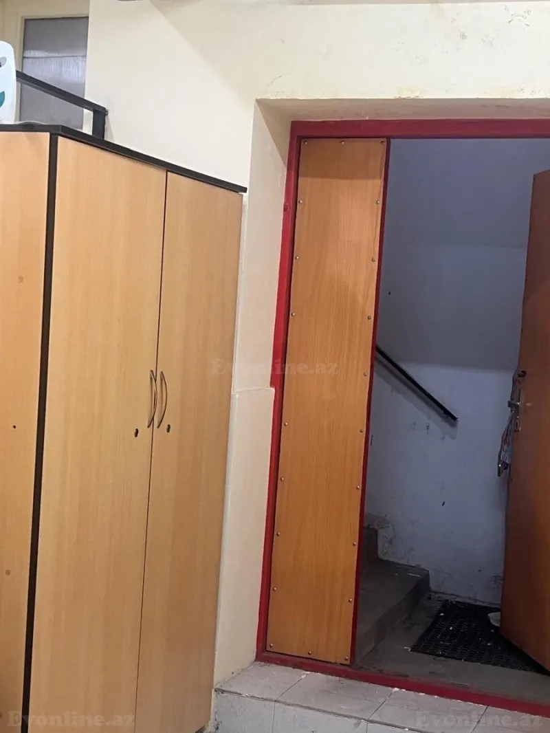 Obyekt 100 m² Memar Əcəmi m. Satılır
