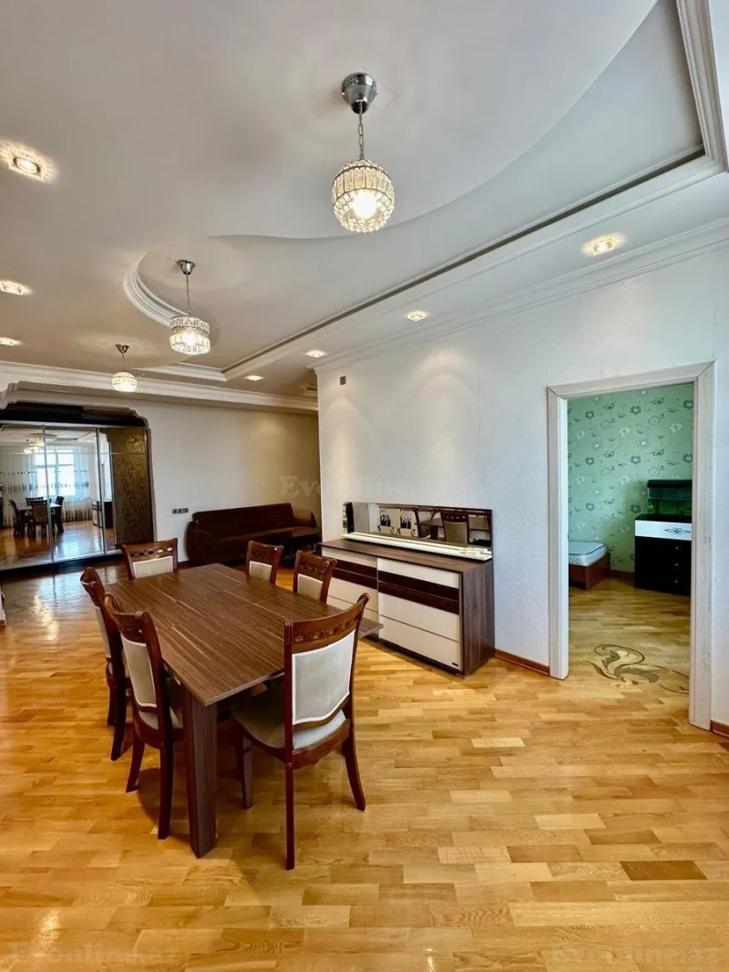 Kirayə verilir 3 otaqlı Mənzil Yeni tikili 160 m² Memar Əcəmi m. - şəkil 3