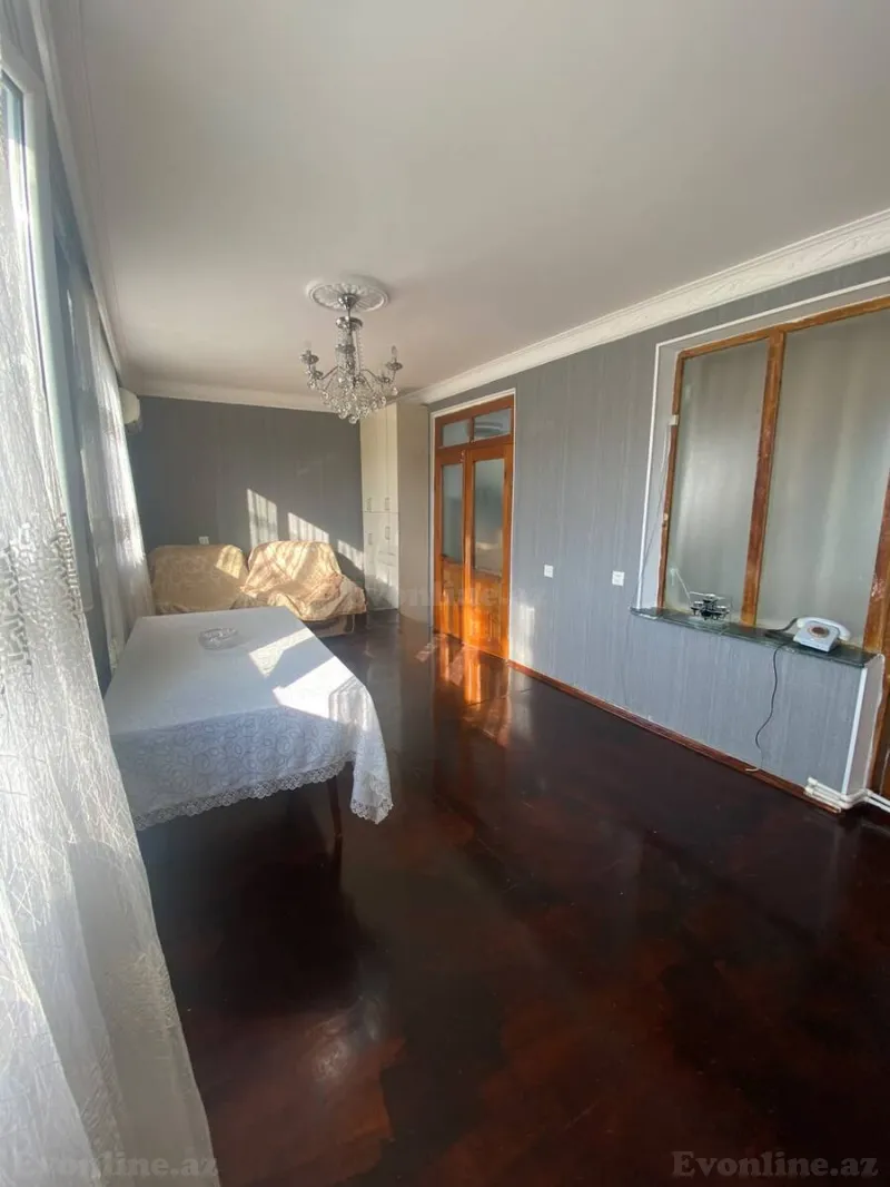 Kirayə verilir 4 otaqlı Mənzil Köhnə tikili 60 m² Nəriman Nərimanov m. - şəkil 5