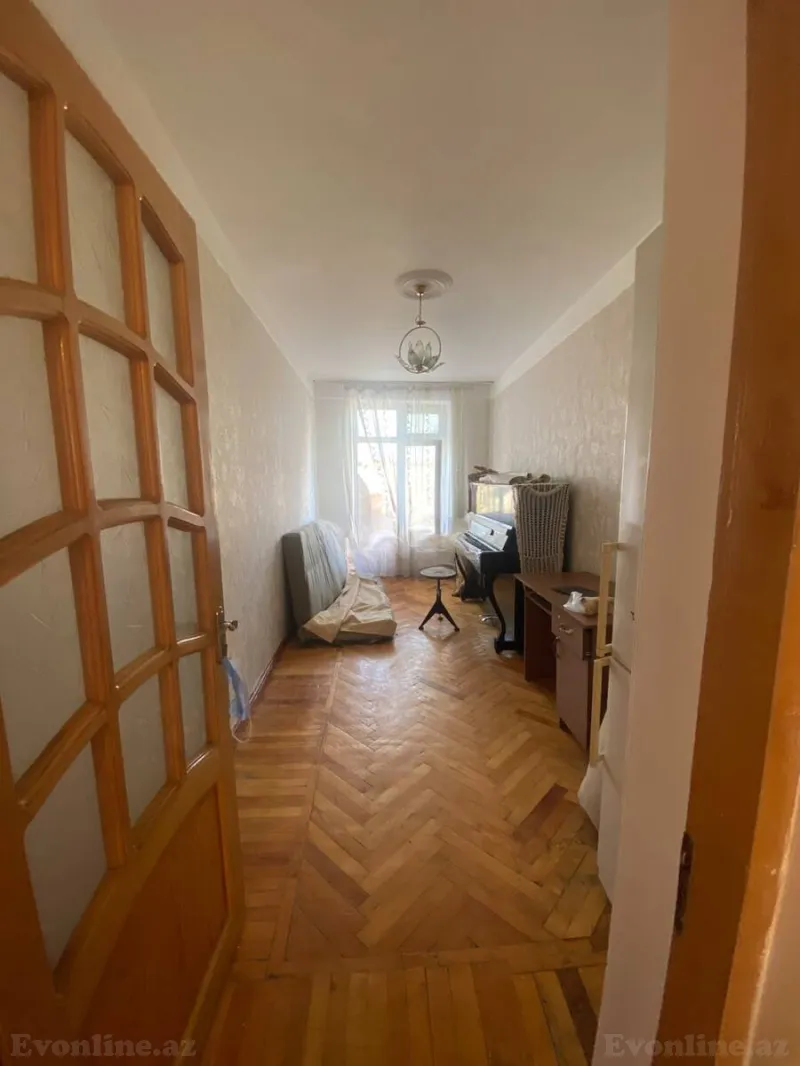 Kirayə verilir 4 otaqlı Mənzil Köhnə tikili 60 m² Nəriman Nərimanov m. - şəkil 6