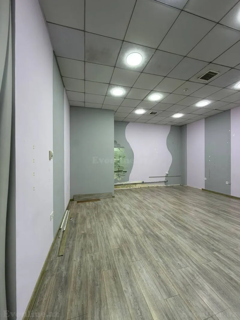 Kirayə verilir Ofis 40 m² 28 May m. - şəkil 2