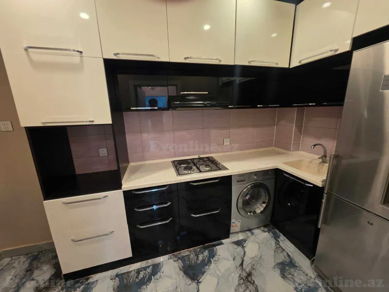 Satılır 2 otaqlı Mənzil Yeni tikili 68 m² Azadlıq prospekti m. - şəkil 3