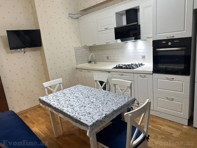 Kirayə verilir 2 otaqlı Mənzil Yeni tikili 60 m² Səbail r. - şəkil 4