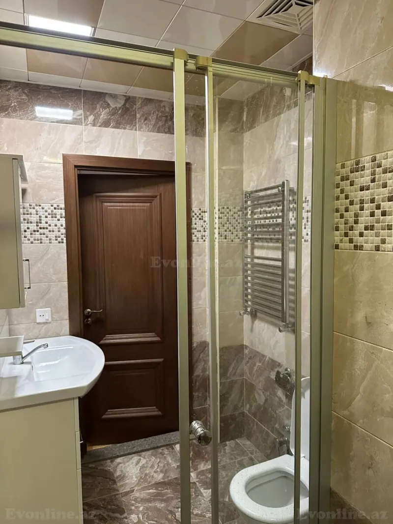 Kirayə verilir 2 otaqlı Mənzil Yeni tikili 60 m² Səbail r. - şəkil 7