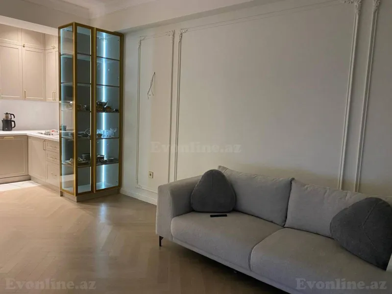 Kirayə verilir 2 otaqlı Mənzil Yeni tikili 60 m² Bayıl - şəkil 3