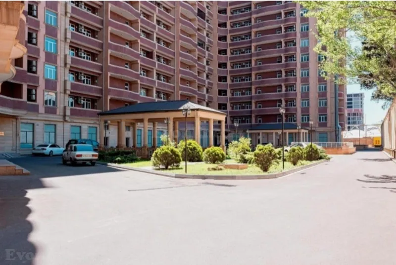 Satılır 2 otaqlı Mənzil Yeni tikili 98 m² Gənclik m. - şəkil 16