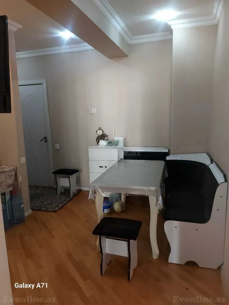 Kirayə verilir 2 otaqlı Mənzil Yeni tikili 80 m² İnşaatçılar m. - şəkil 9