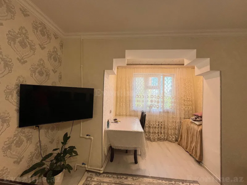 Satılır 2 otaqlı Mənzil Köhnə tikili 60 m² Həzi Aslanov m. - şəkil 2
