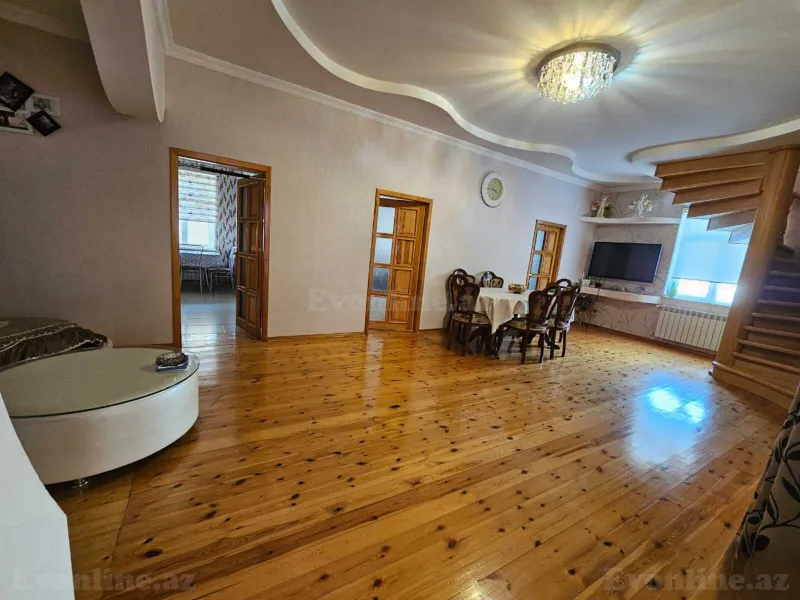 Kirayə verilir 5 otaqlı Həyət evi 250 m² Şüvəlan - şəkil 11