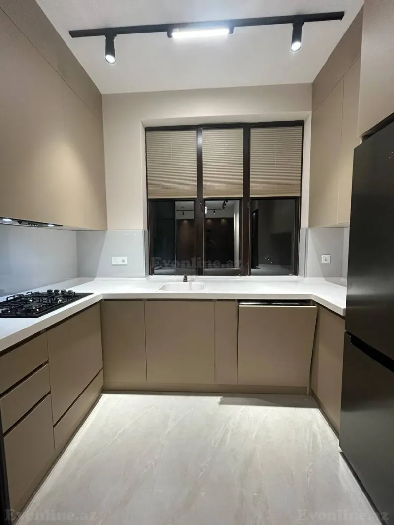 Satılır 2 otaqlı Mənzil Yeni tikili 56 m² Həzi Aslanov m. - şəkil 6