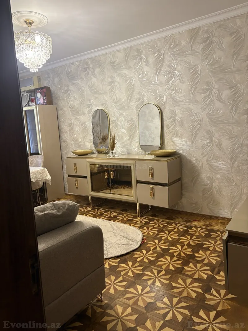 Satılır 3 otaqlı Mənzil Köhnə tikili 75 m² Neftçilər m. - şəkil 4
