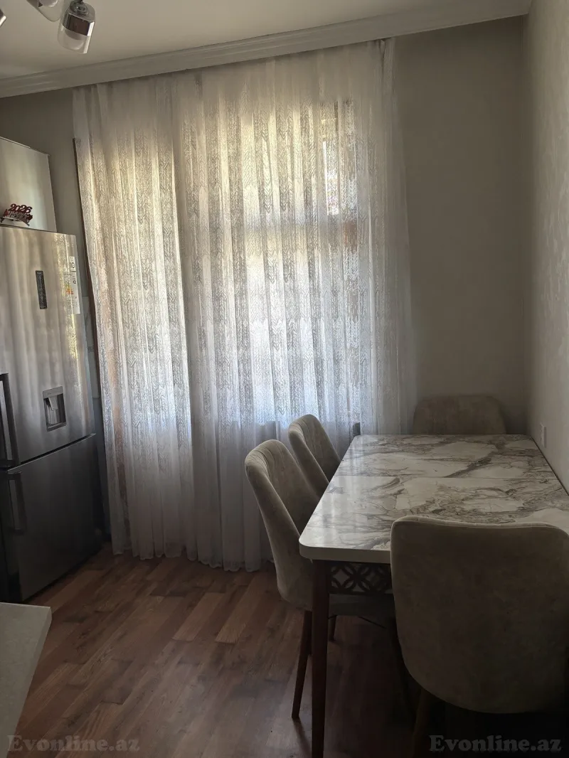 Satılır 3 otaqlı Mənzil Köhnə tikili 75 m² Neftçilər m. - şəkil 8