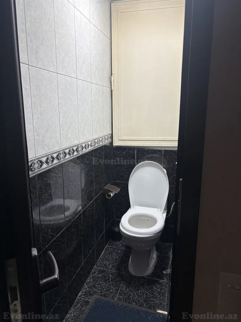 Satılır 3 otaqlı Mənzil Köhnə tikili 75 m² Neftçilər m. - şəkil 9