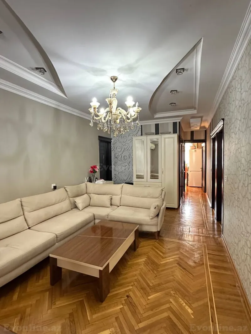 Satılır 3 otaqlı Mənzil Köhnə tikili 85 m² Azadlıq prospekti m. - şəkil 2