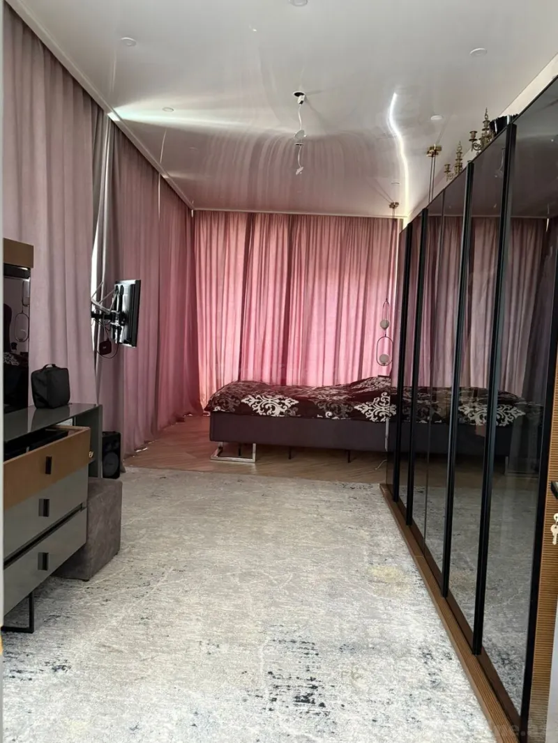 Kirayə verilir 3 otaqlı Həyət evi 250 m² Şüvəlan - şəkil 6