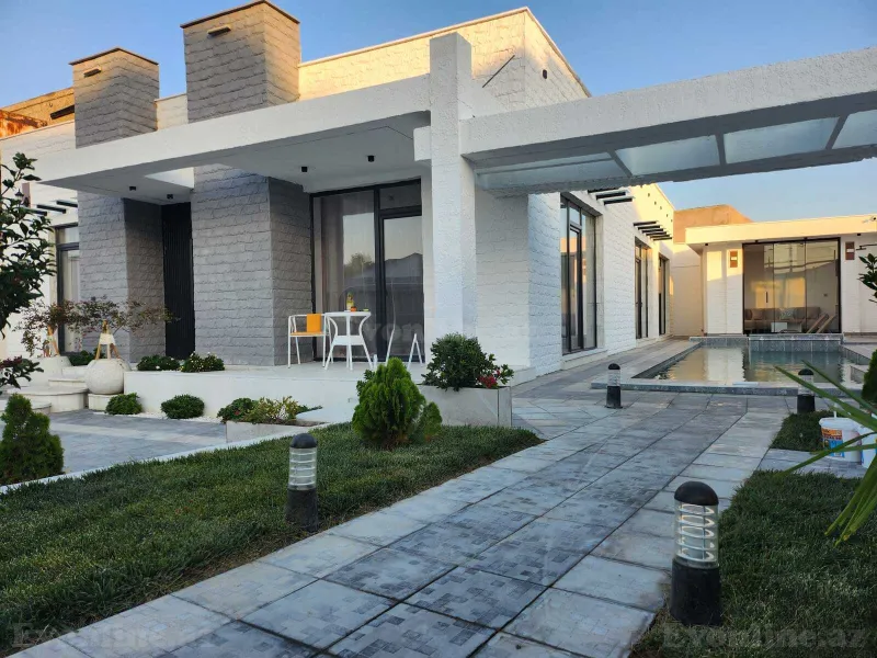 5 otaqlı Həyət evi 172 m² Şüvəlan Satılır
