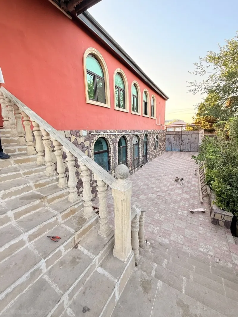 Satılır 7 otaqlı Həyət evi 350 m² Binə - şəkil 5