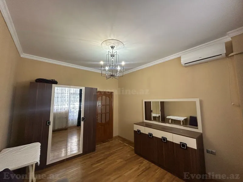 Satılır 4 otaqlı Mənzil Yeni tikili 160 m² 8 Noyabr m. - şəkil 2