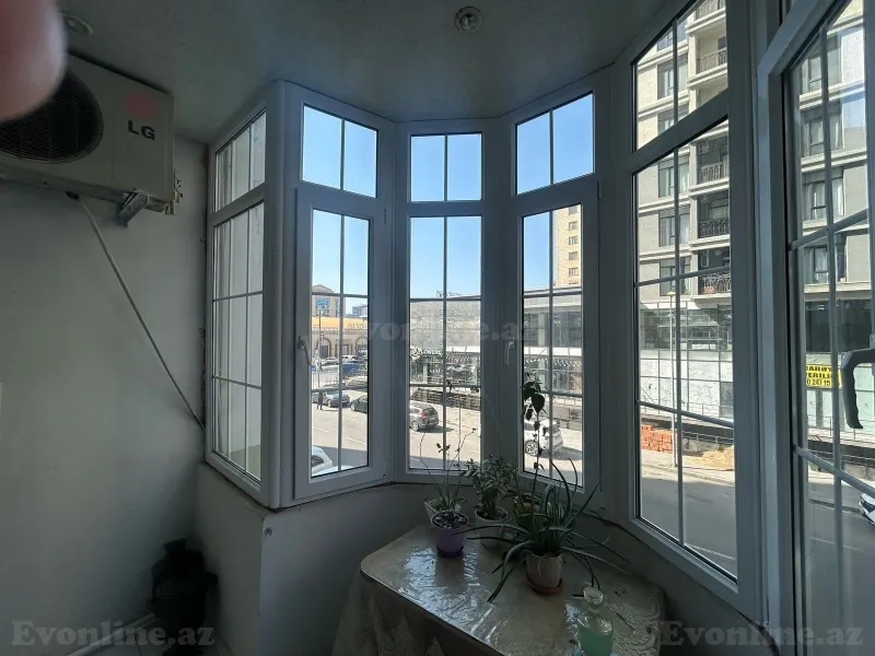 Satılır 4 otaqlı Mənzil Yeni tikili 160 m² 8 Noyabr m. - şəkil 5