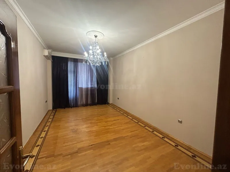 Satılır 4 otaqlı Mənzil Yeni tikili 160 m² 8 Noyabr m. - şəkil 8