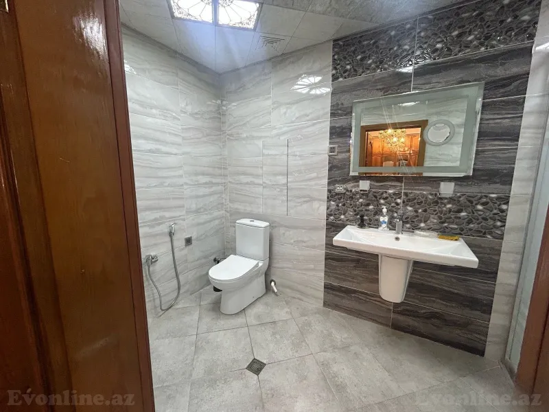 Satılır 4 otaqlı Mənzil Yeni tikili 160 m² 8 Noyabr m. - şəkil 12