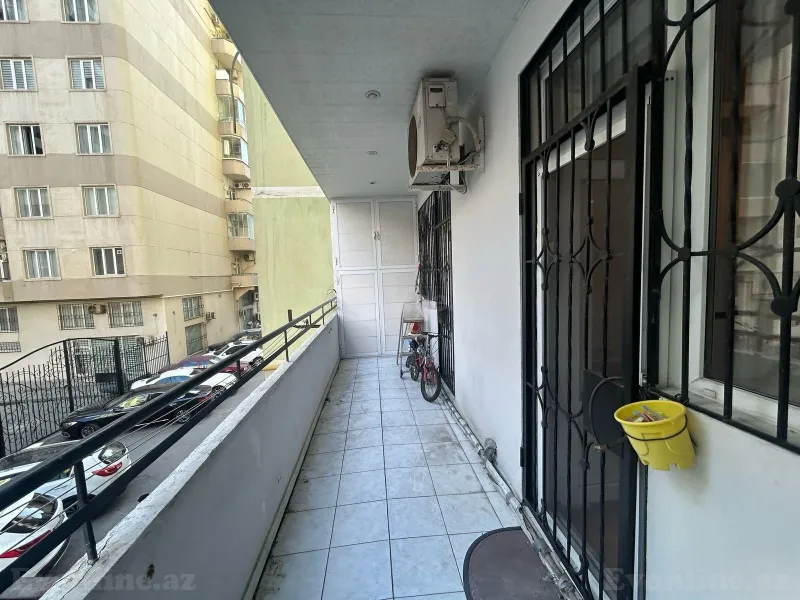 Satılır 4 otaqlı Mənzil Yeni tikili 160 m² 8 Noyabr m. - şəkil 14