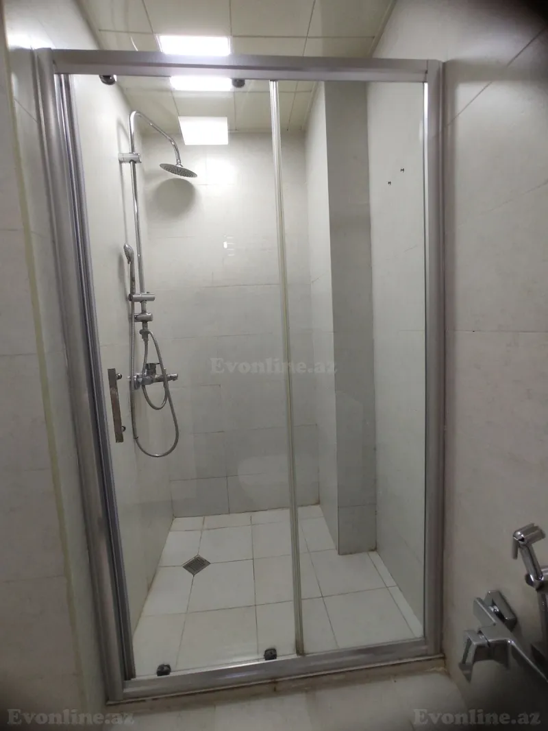 Kirayə verilir 2 otaqlı Mənzil Yeni tikili 55 m² Qara Qarayev m. - şəkil 3