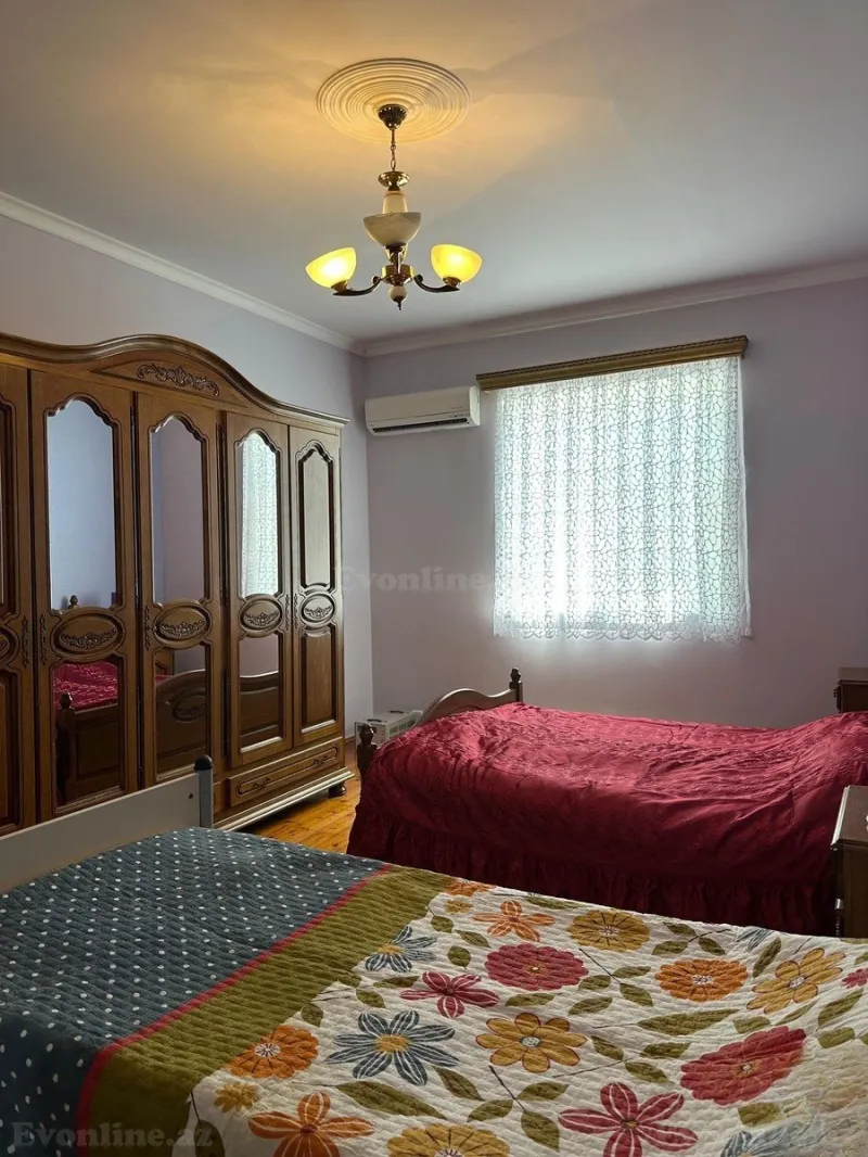 Satılır 5 otaqlı Həyət evi 175 m² Novxanı - şəkil 5