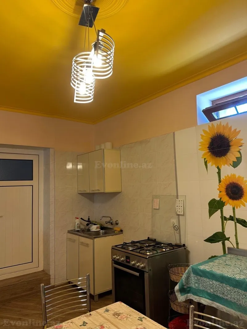 Satılır 5 otaqlı Həyət evi 175 m² Novxanı - şəkil 7