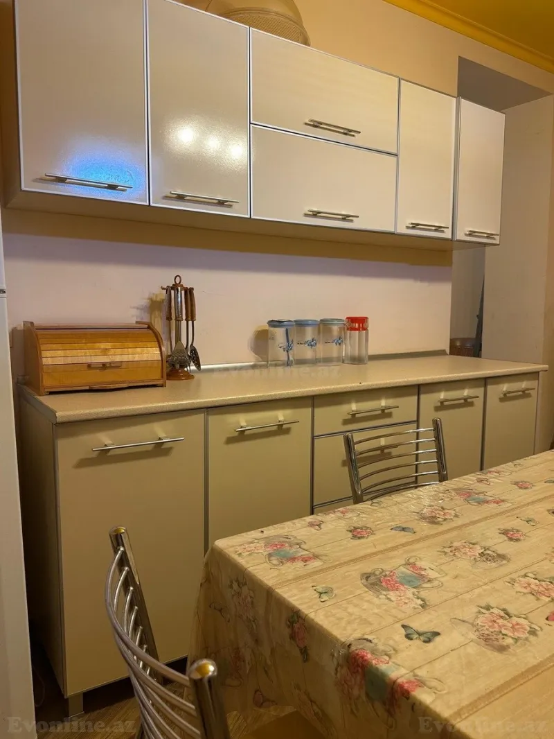 Satılır 5 otaqlı Həyət evi 175 m² Novxanı - şəkil 13